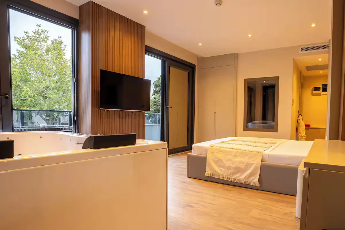 Standard Suite